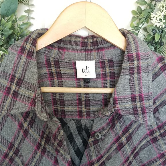 EUC CAbi Highland Top Flannel Shacket #3946 - Picture 3 of 8